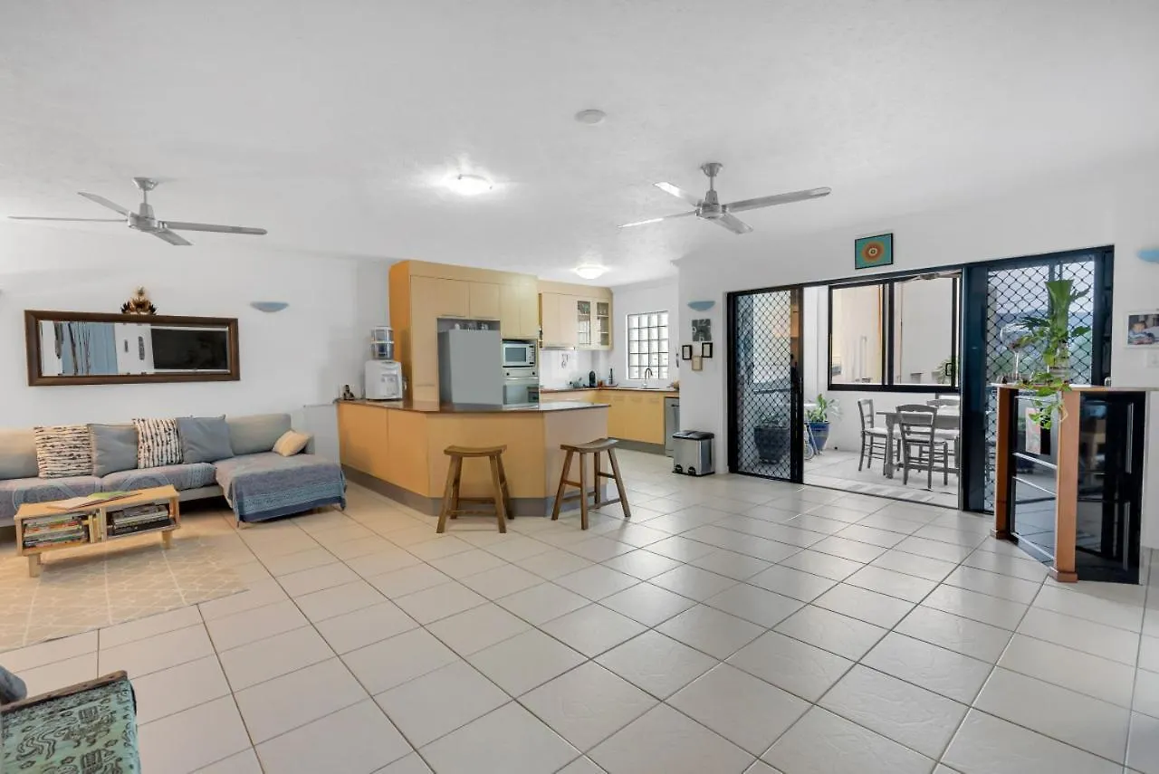 Portofino Coastal Retreat Apartment Cairns Australia